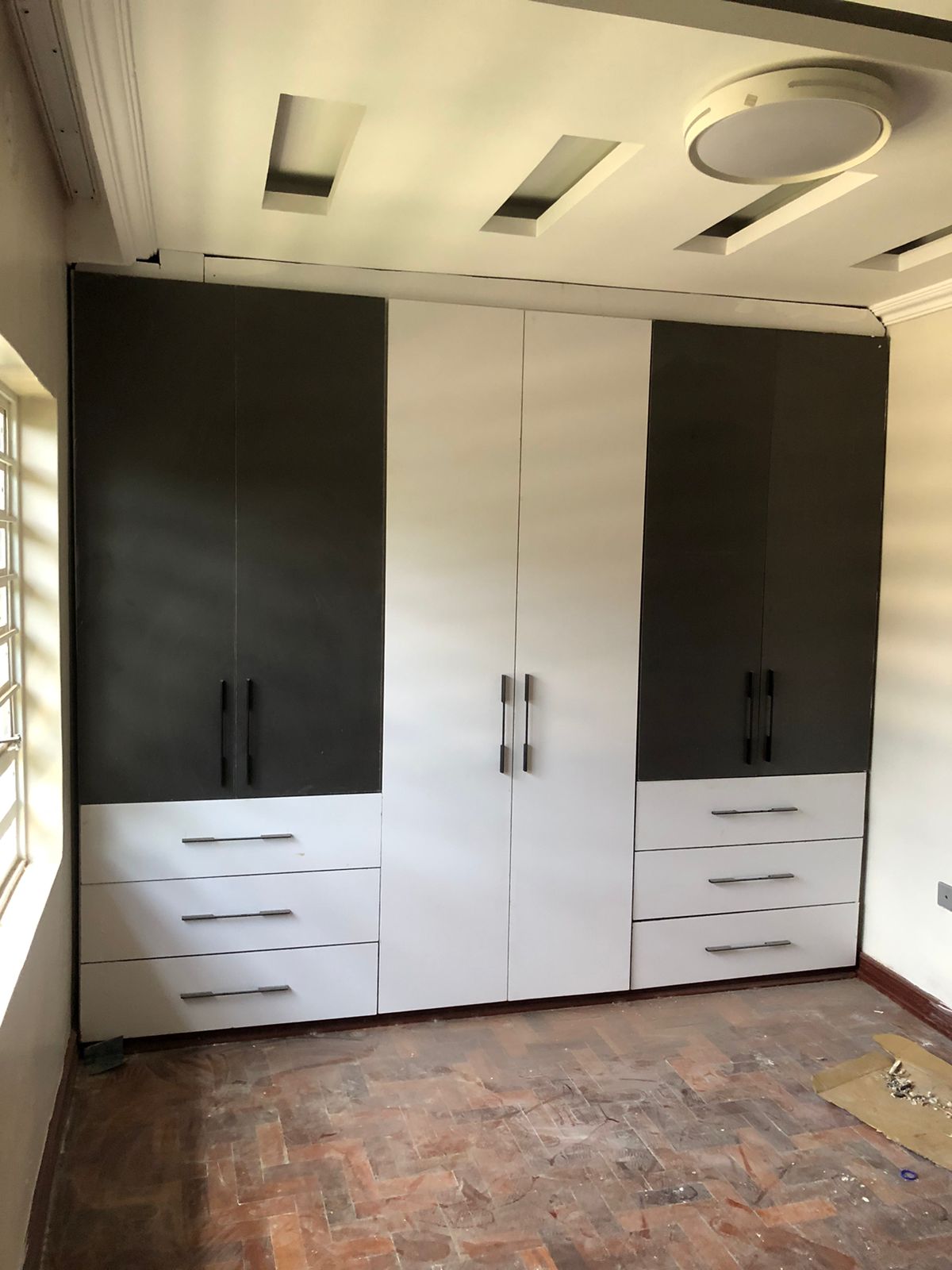 3 Bedroom Bungalow on a 60x100 with a detached SQ